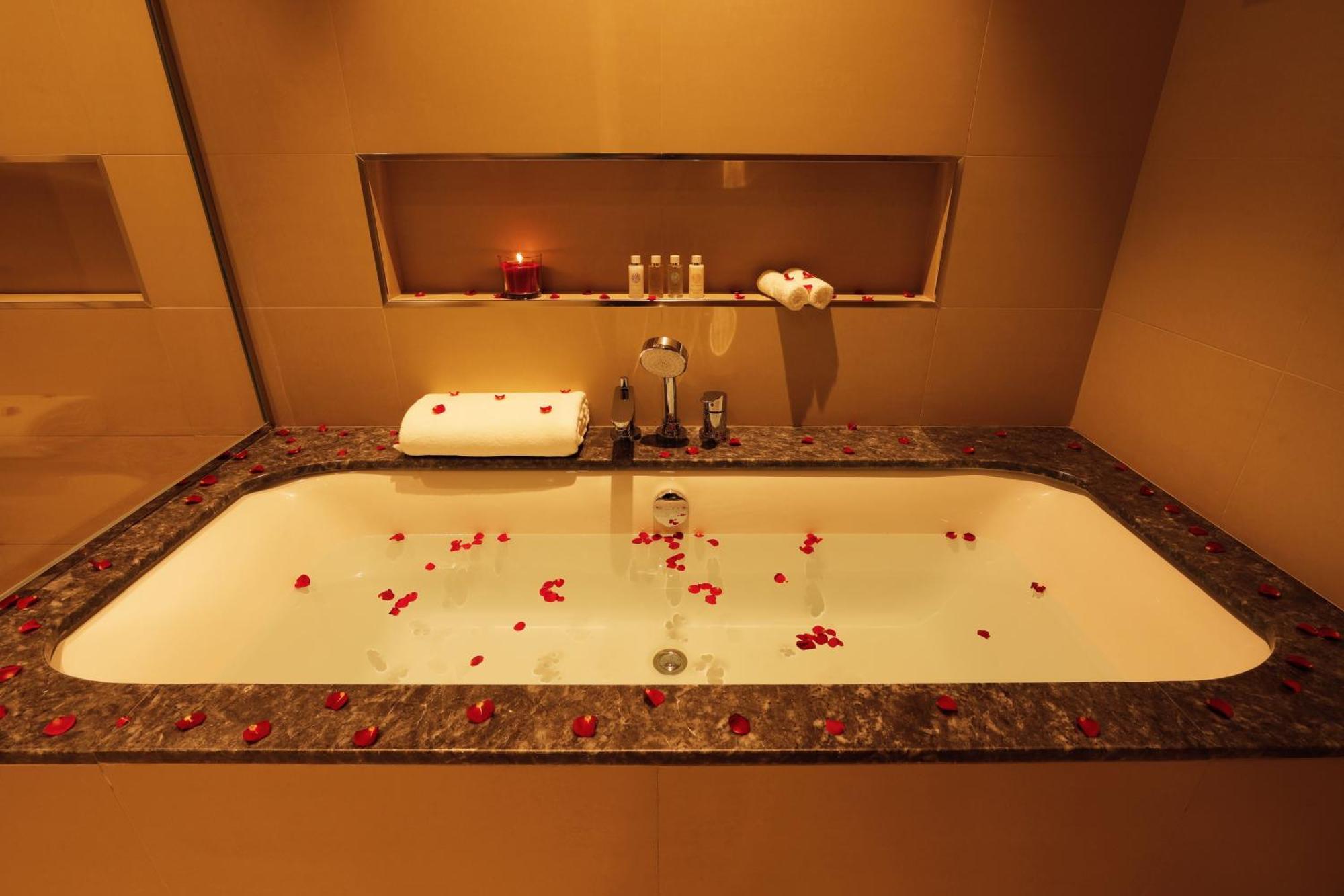 Elegant Apartment With Direct Access To Dubai Mall المظهر الخارجي الصورة
